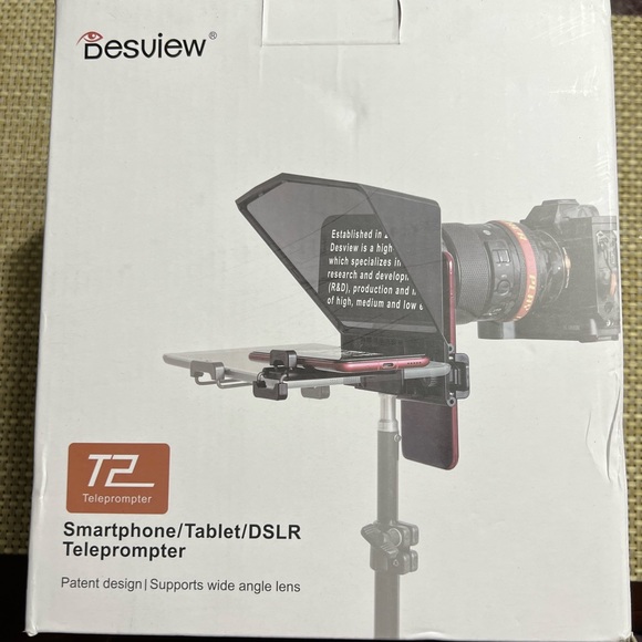 Desview T2 teleprompter